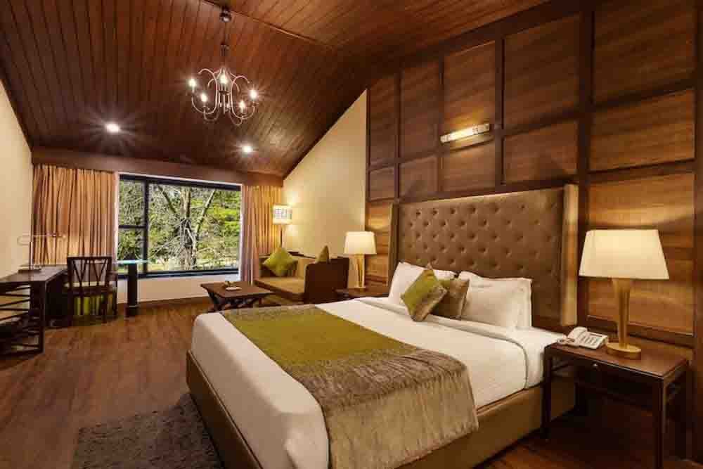 the earlscourt superior room