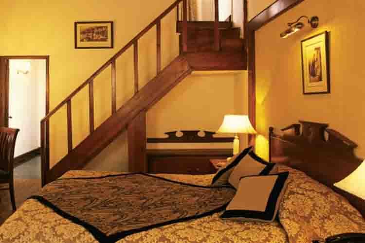 naini retreat duplexroom