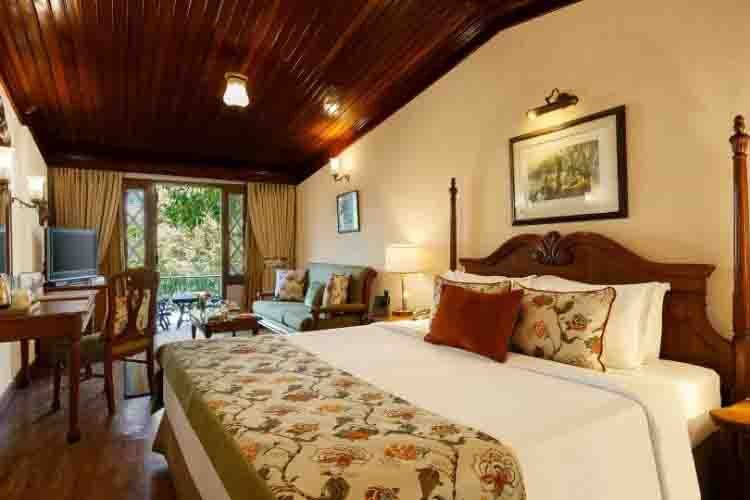 naini retreat nainital room